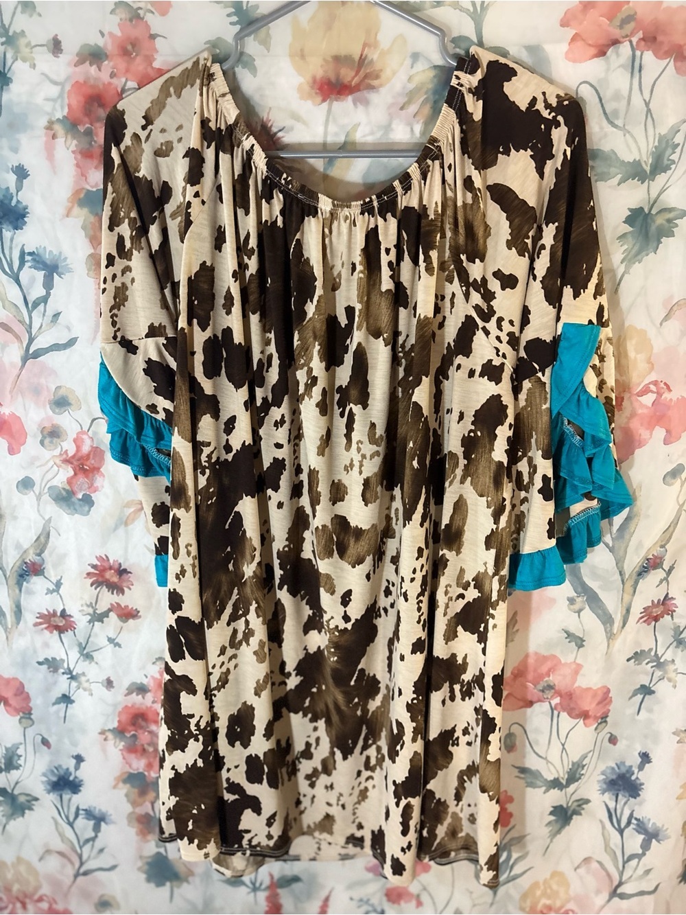 Vintage Boho Cowprint Peasant Top with Turquoise Trim - Picture 6 of 9